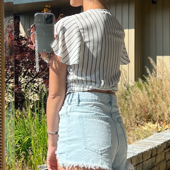 Striped Blouse - Picture 3 of 6